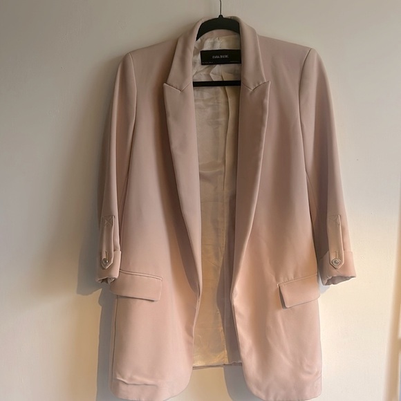Zara Blazer in Light Pink - Picture 1 of 8